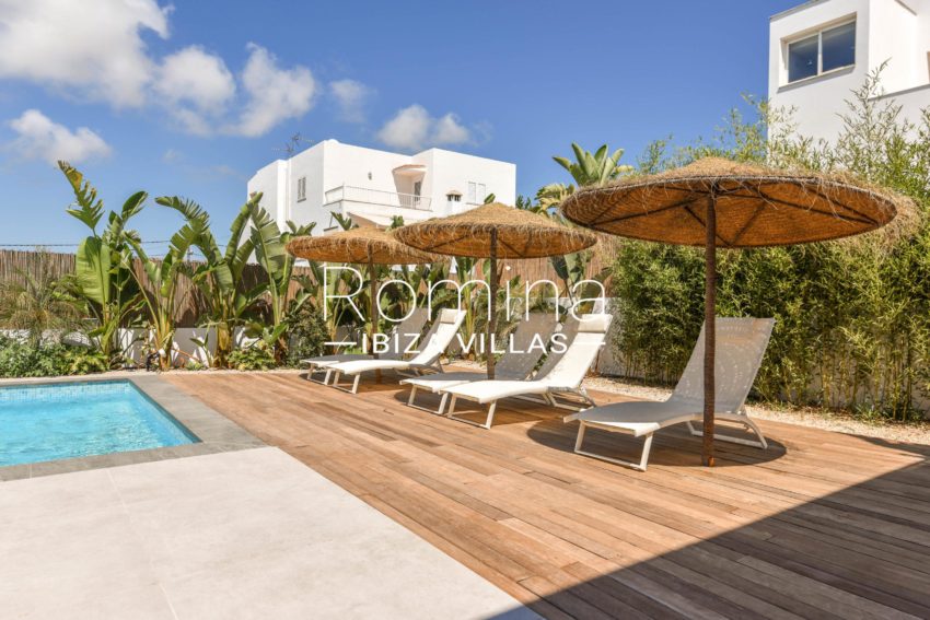 1.3 RV5157-37 Villa Andrei Romina Ibiza villas