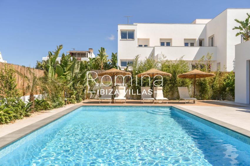 1.5 RV5157-37 Villa Andrei Romina Ibiza villas