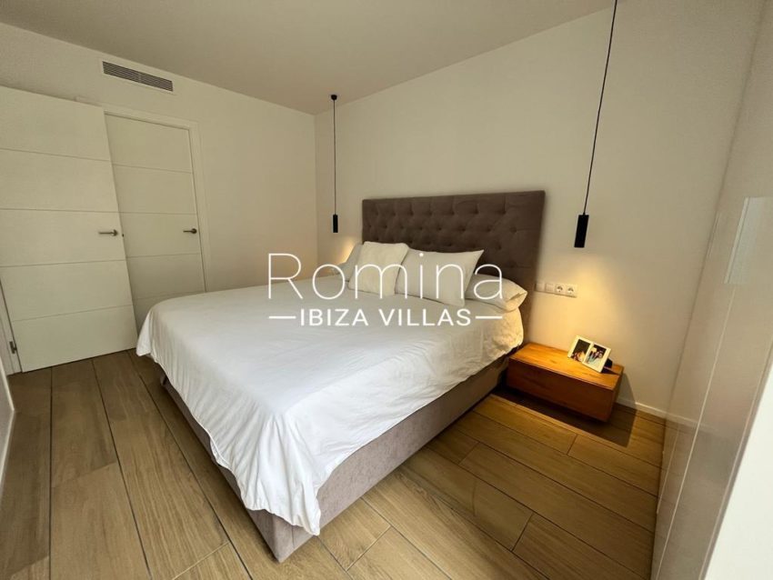 10 RV5164-71 Apartamento Falco Romina Ibiza villas