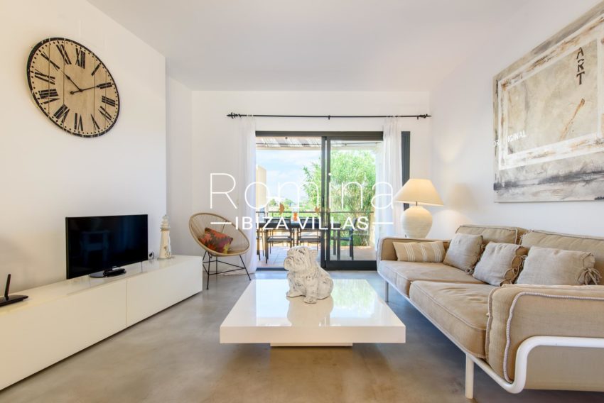 2 RV5165-71 Apartamento Es Torrent Romina Ibiza Villas