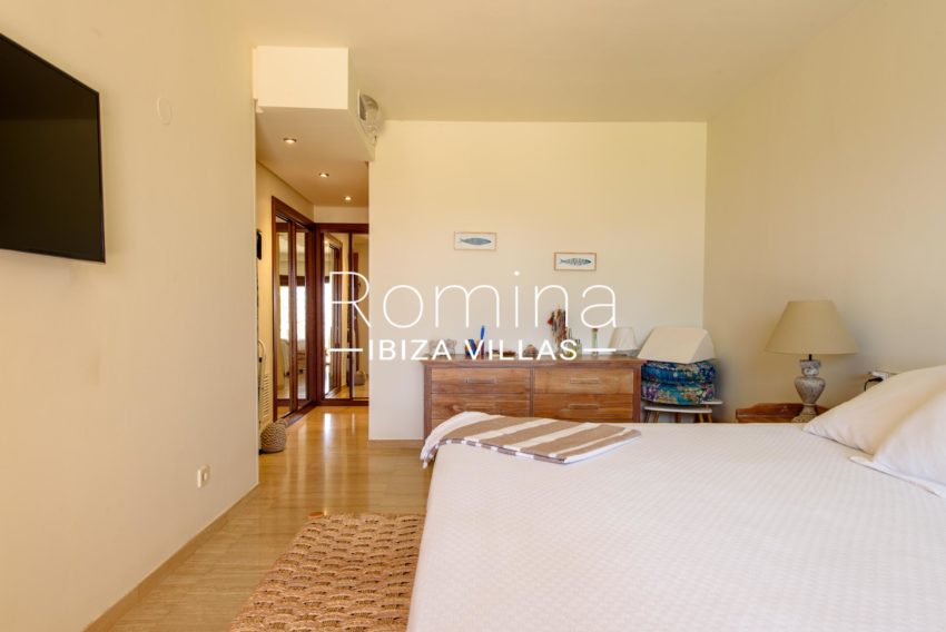 4.2 RV5168-71 Penthouse Vedra Romina Ibiza Villas.