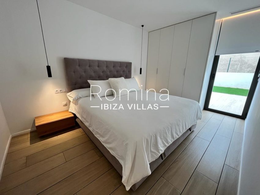 9 RV5164-71 Apartamento Falco Romina Ibiza villas