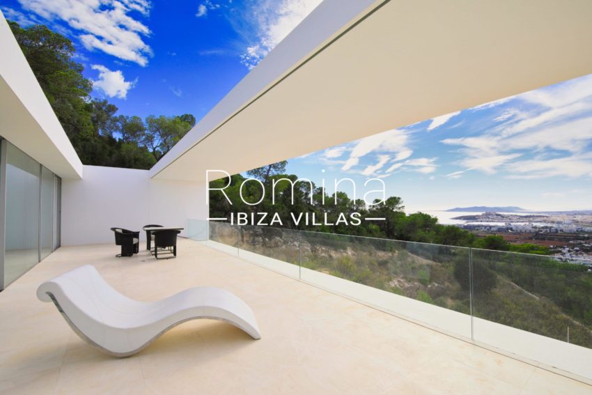11-RV5175-06 VILLA HOLLYWOOD - romina ibiza villas - terrasse view