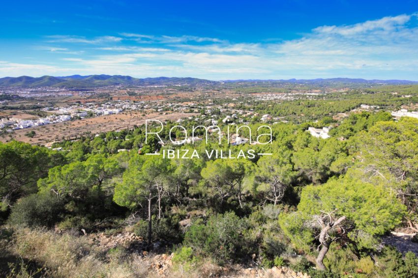 14-RV5175-06 VILLA HOLLYWOOD - romina ibiza villas - view foret