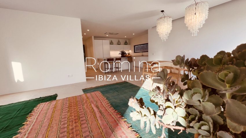 3.1-RV5182-45 CAN ROMEO - romina ibiza villas - dinner room - kitchen