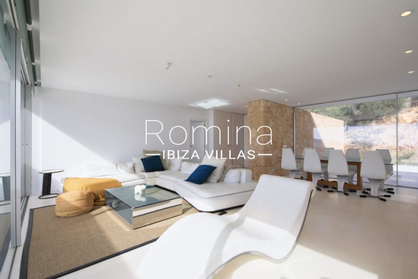 8-RV5175-06 VILLA HOLLYWOOD - romina ibiza villas - living room bis