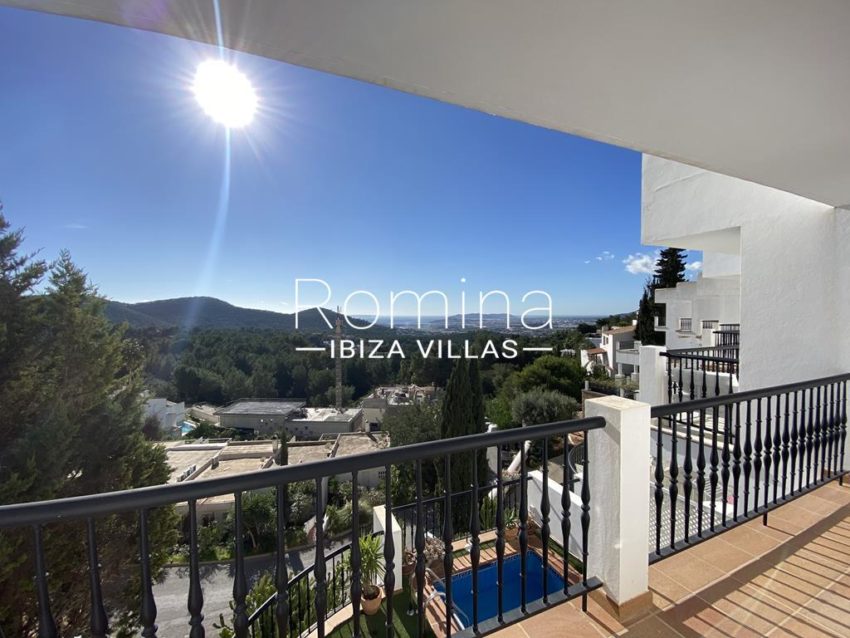 1.3 RV5198-29 ROMINA IBIZA VILLAS & CO