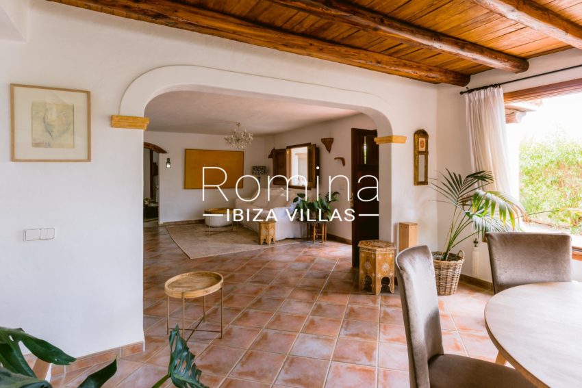 3.3 RV5209-60 CAN FALCO ROMINA IBIZA VILLAS & CO