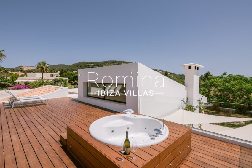 20220825145430000000_Villa-for-sale-Ibiza-RV5217-38 VILLA NEMA 11