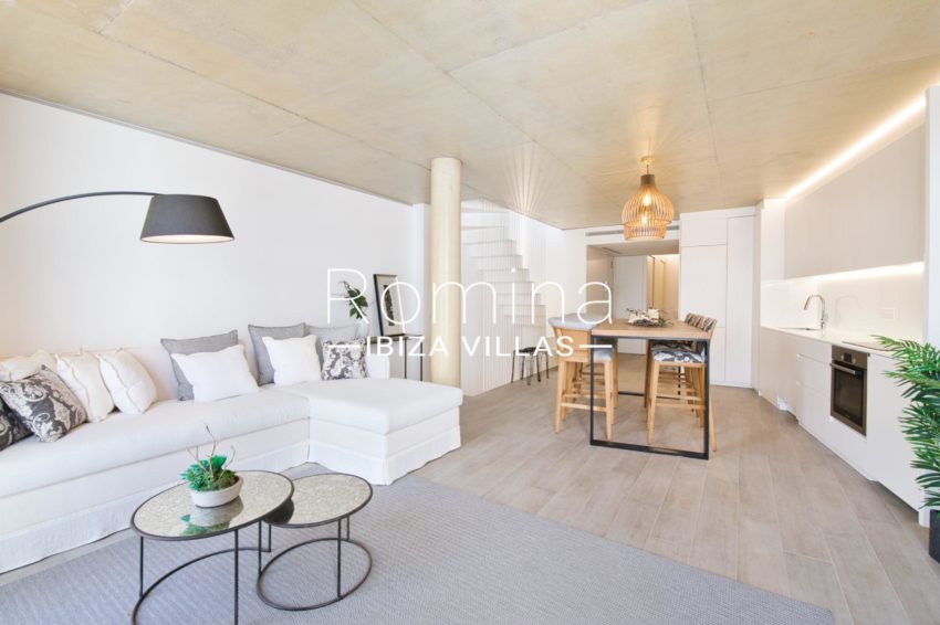 2.2 ROMINA IBIZA VILLAS & CO RV5231-01 ATICO BULGARI