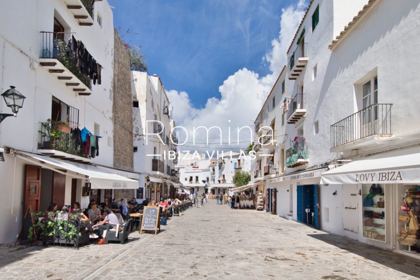 6.5 ROMINA IBIZA VILLAS & CO RV5231-01 ATICO BULGARI