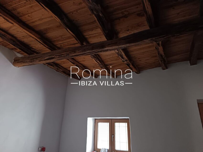 PHOTO-2025-07-24-10-16-31 3