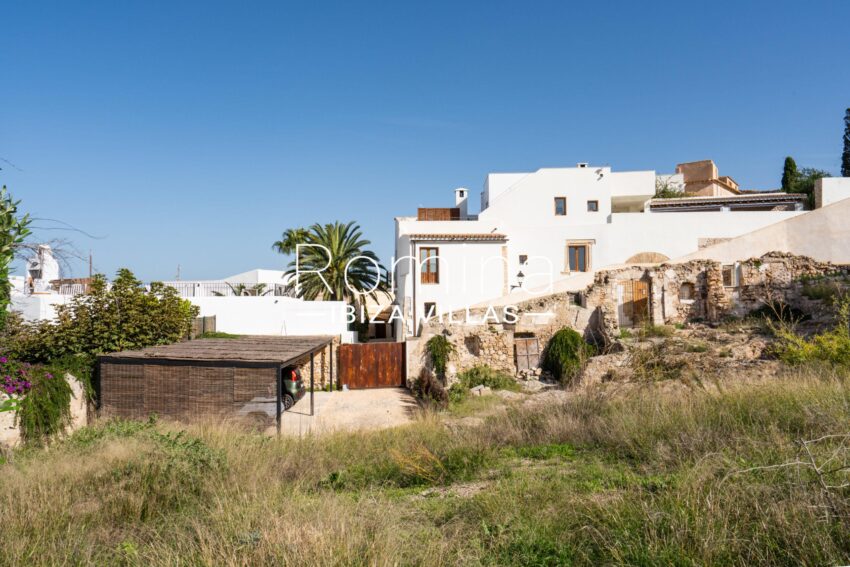 7-7 PALACIO MANESKIN ROMINA IBIZA VILLAS & CO