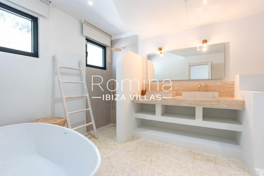 FincaEsCollet_Romina Ibiza Villas & Co_18-4-25-35