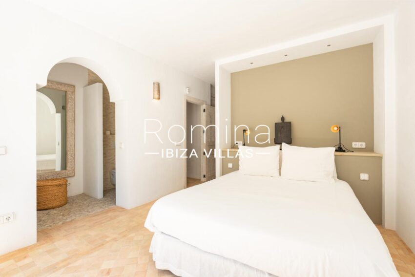 FincaEsCollet_Romina Ibiza Villas & Co_18-4-25-74
