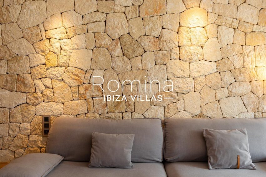 PHOTO-2025-10-25-17-09-57 2