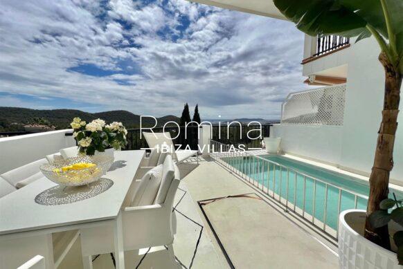 RV5357-24 APARTMENT ELSY