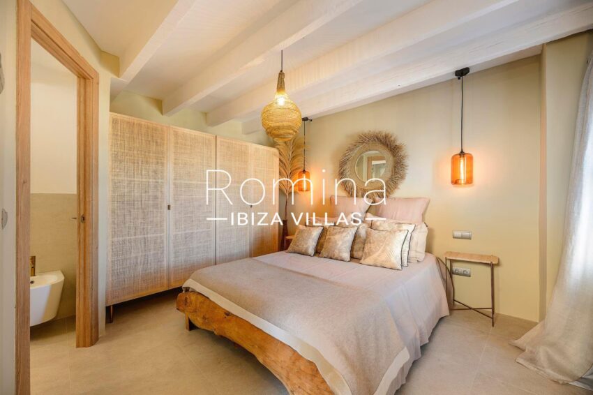 2.6.1 bedroom Romina ibiza villas & Co