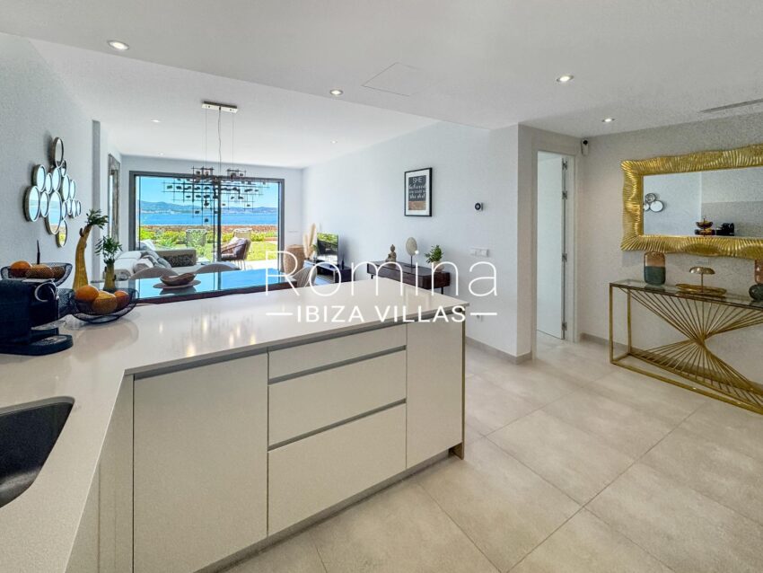 20260209122247000000_10