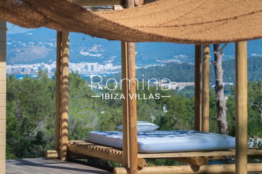 1 CHILL OUT ROMINA IBIZA VILLAS & CO RV5383-01 GREEN HILLS