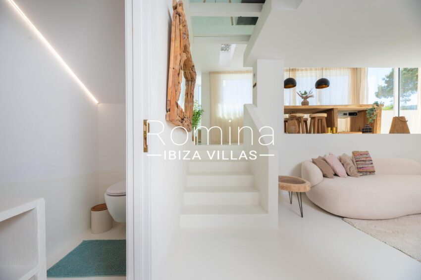 2.6 STAIRS ROMINA IBIZA VILLAS & CO RV5383-01 GREEN HILLS