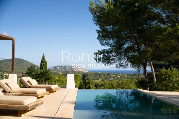 RV5399-24 VILLA CORINTHE