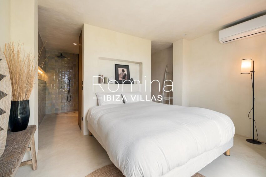 Exceptional Modern Finca with Sea Views and Complete Privacy (30)