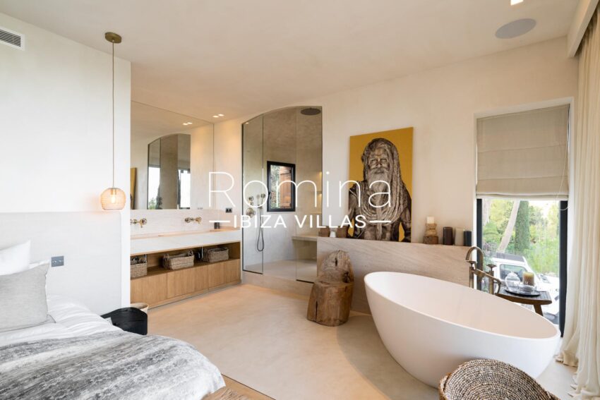 Exceptional Modern Finca with Sea Views and Complete Privacy (32)